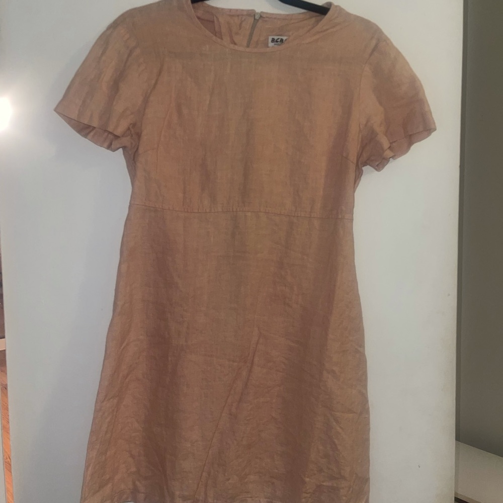 BCBG short sleeved dress